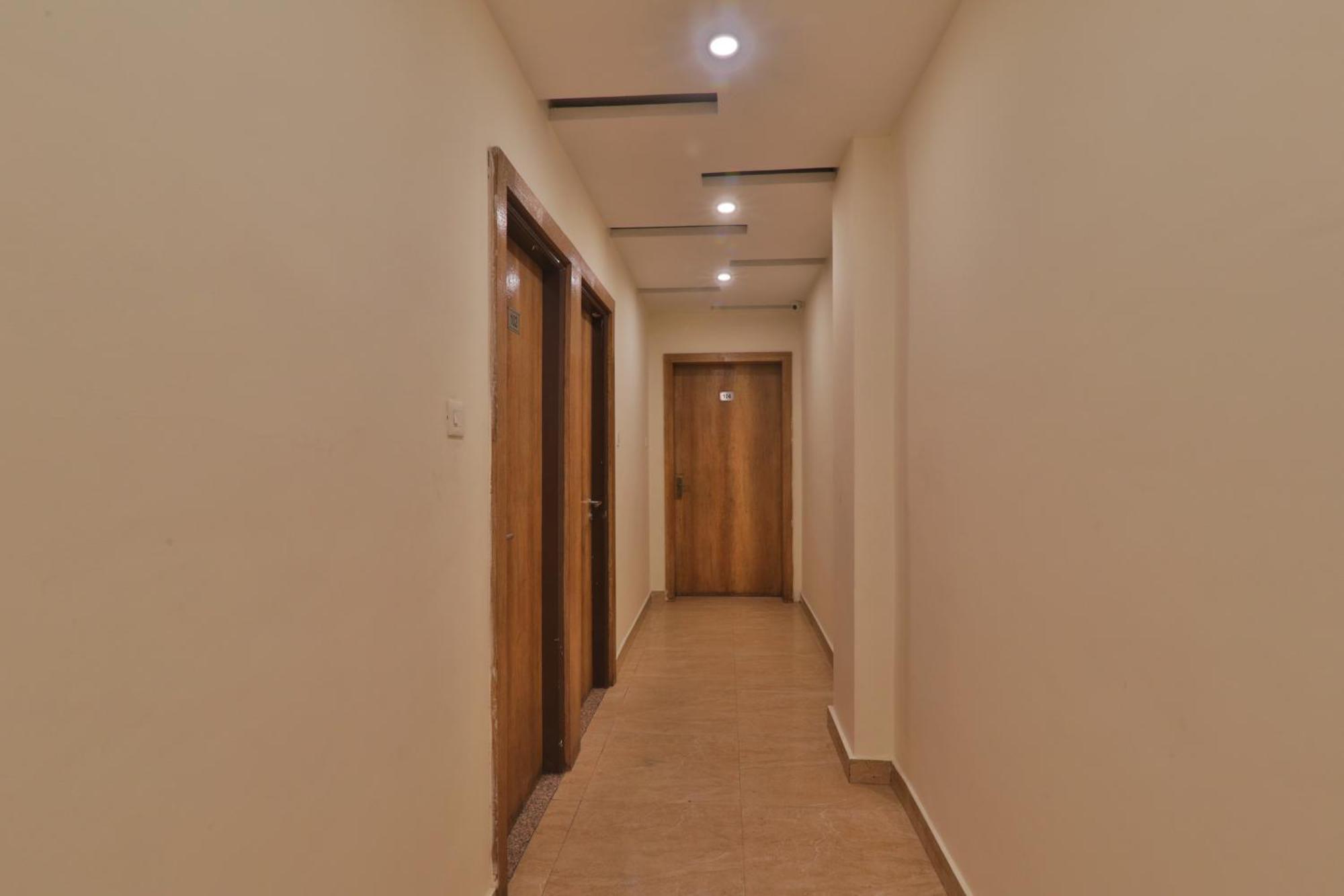 Hotel Janki Inn Sigra 2 Km From Kashi Vishwanath Dham Varanasi Ngoại thất bức ảnh